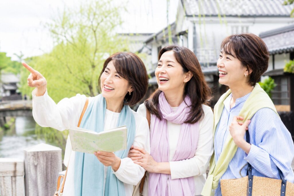 50代女性　友人と旅行